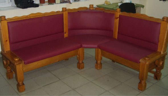Fasi del rivestimento fai da te degli angoli della cucina