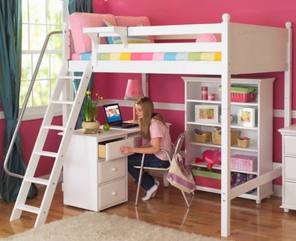 letto a soppalco con zona lavoro