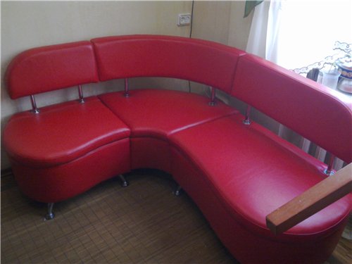 Rivestire un angolo cucina con similpelle