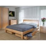 Foto di set di mobili per camera da letto