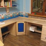 Scrivania angolare per bambini