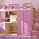 letto a soppalco per bambini rosa