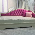 divano letto per foto di adolescenti