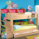 design del letto Ikea nella cameretta dei bambini