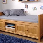 Letto con cassetti rapa