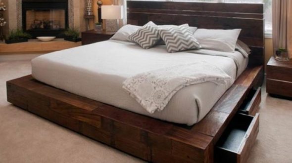 Letto con cassetti in legno massello