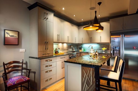 Illuminazione in cucina di diversi tipi