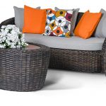 Mobili da giardino in vimini per il cottage