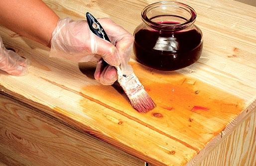 Protezione e decorazione possono essere ottenute utilizzando diverse composizioni.