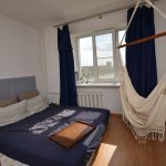 Opzione di arredamento economica per la tua camera da letto