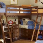 Letto a castello per bambini in legno massello
