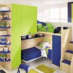 Mobili per bambini per due bambini in una piccola stanza
