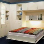 Letto matrimoniale integrato nell'armadio