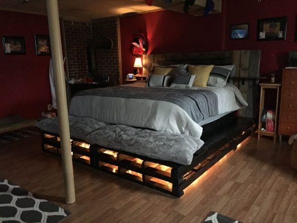 Letto pallet con luci