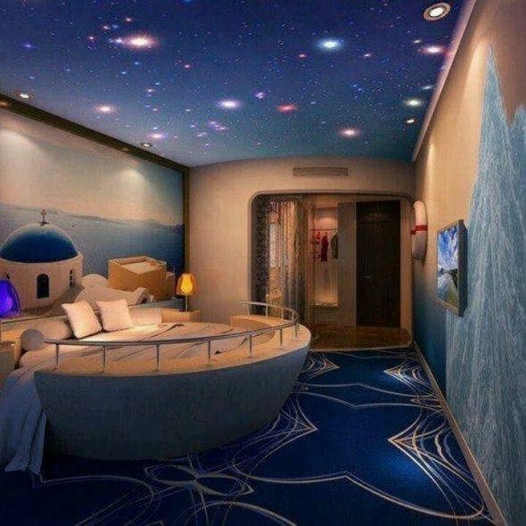 Camera da sogno con cielo stellato