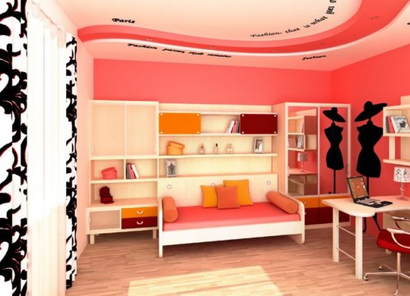 Camera con letto incorporato