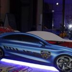 Letto auto della polizia con luci