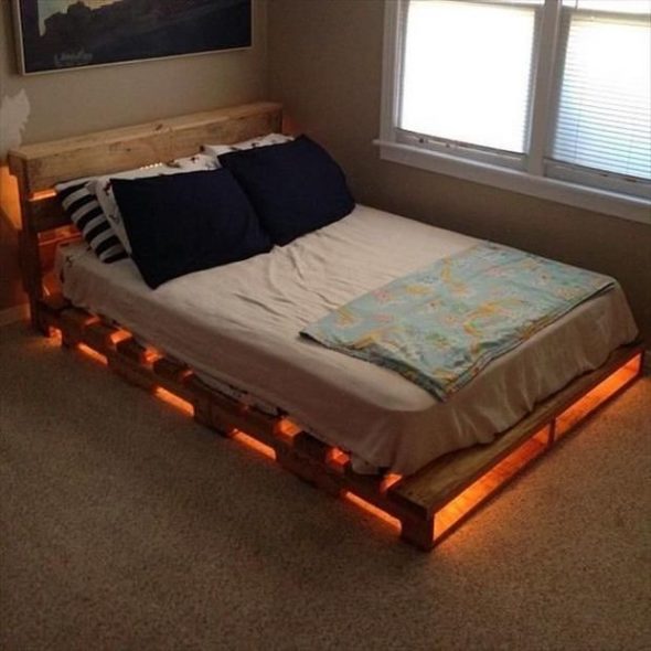 Letto con illuminazione