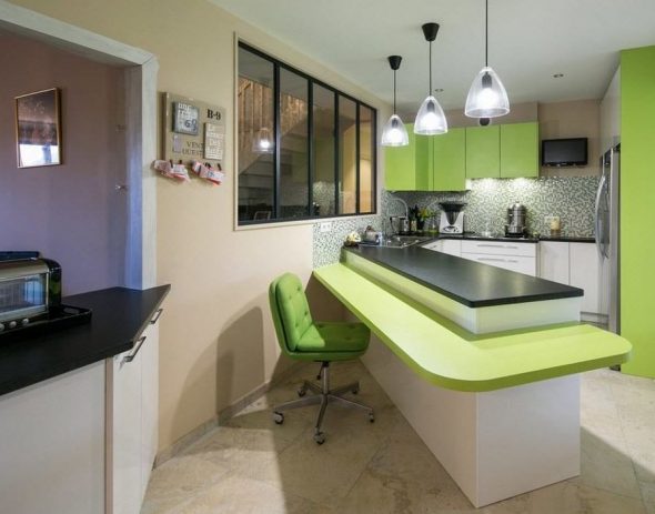 Piccola cucina angolare