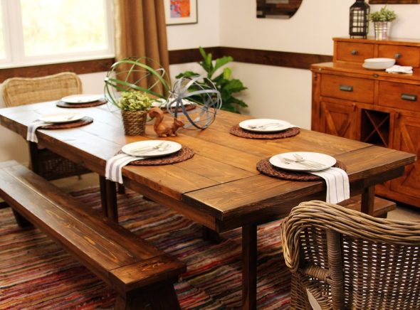 tavolo da pranzo in legno