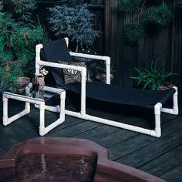 Chaise longue e tavolo originali realizzati con le tue mani