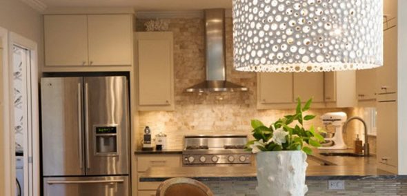 Illuminazione della cucina in stile loft