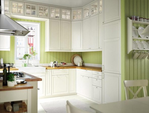 Lussuosa cucina bianca come la neve