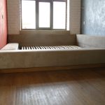 Camera da letto in stile loft con letto incorporato