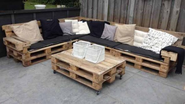 Tavolo fai da te in pallet