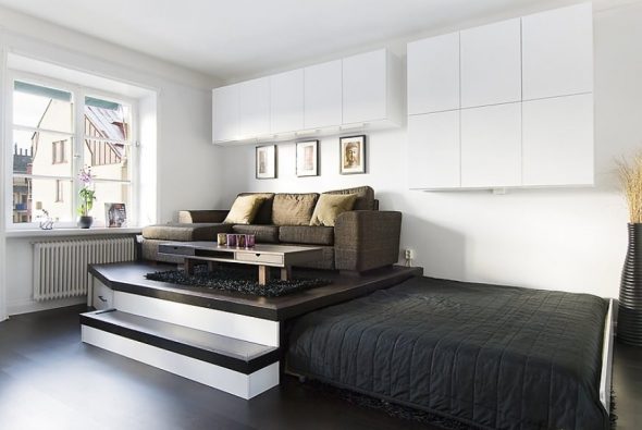 Un letto incorporato è un ottimo modo per nasconderlo all'interno