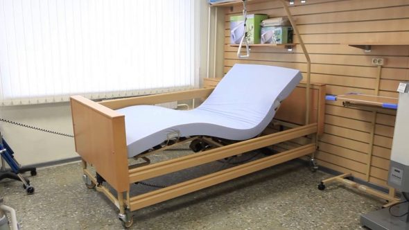 scegli un letto funzionale medico