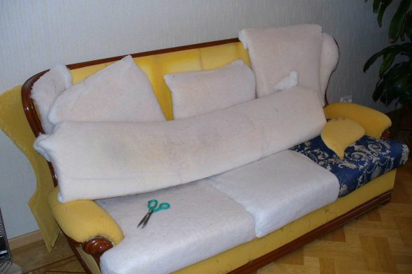 Tömítőanyag cseréje bútorfelújítás során
