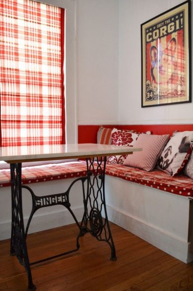 Decorare un angolo cucina con i cuscini