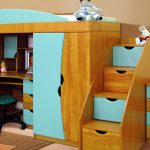 Mobili in legno per la cameretta dei bambini