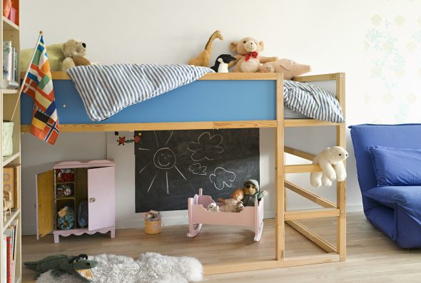 Letto a soppalco basso in legno