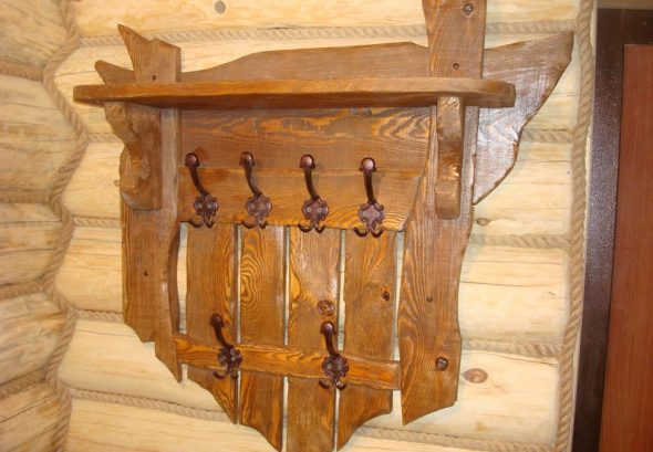 Gruccia in legno fai da te