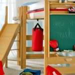 Set da gioco in legno con letto