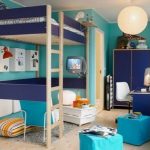 Letto a castello per un adulto all'interno
