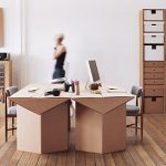 Mobili eleganti realizzati con materiali riciclati