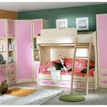 Interno di una cameretta per bambine