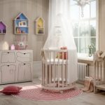 Interno di una cameretta per neonati