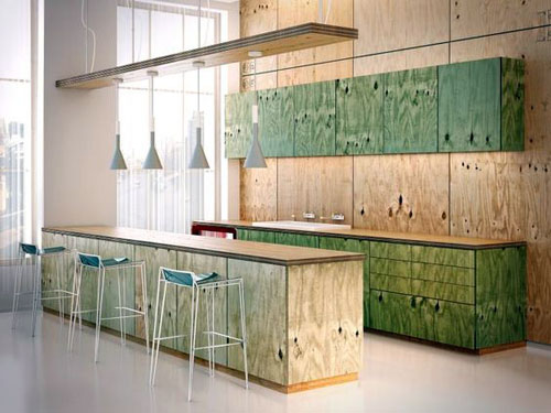 Interessante cucina in compensato