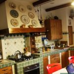 Bellissima e originale cucina in legno