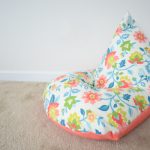 Poltrona a sacco con fiori
