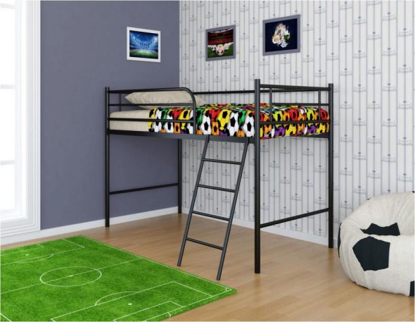 Letto a soppalco per un giocatore di football
