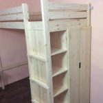 Letto a soppalco in pino fai da te
