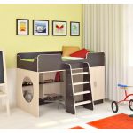 Letto a soppalco con area giochi