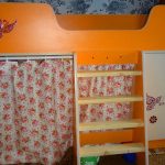 Letto a soppalco fai da te con area giochi
