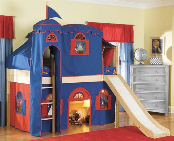 Letto a soppalco a castello