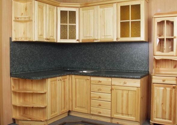 Cucina angolare fai da te in legno
